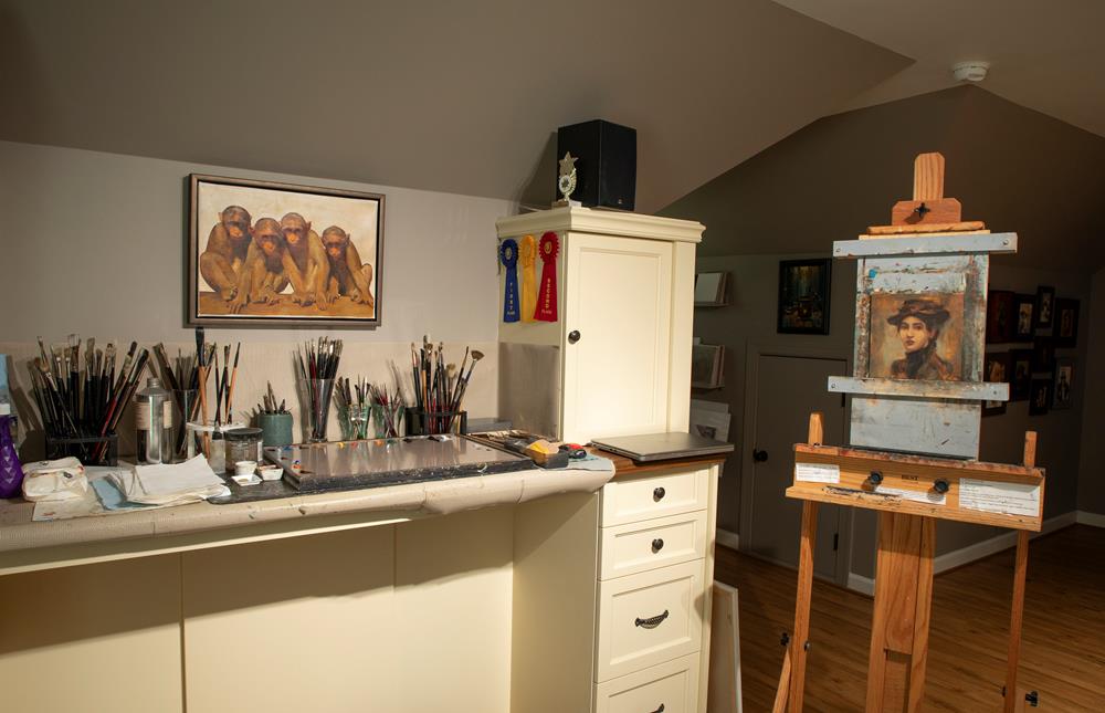 Home Studio - Painting Set Up (too many brushes!)